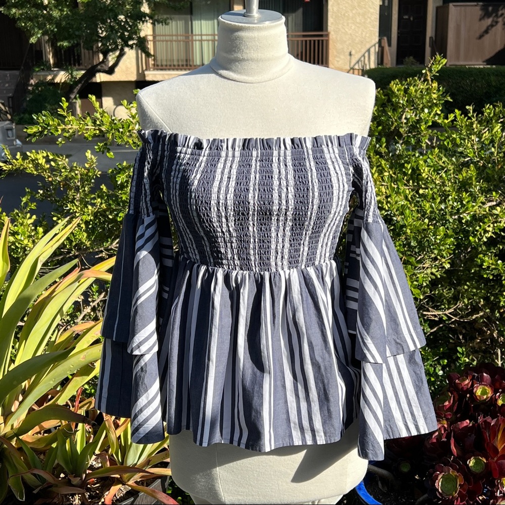 BP NORDSTROM Frocked Off Shoulder Bell Sleeve Top Size XXS